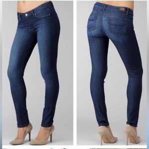 Paige Skyline Skinny Jeans in Dark blue